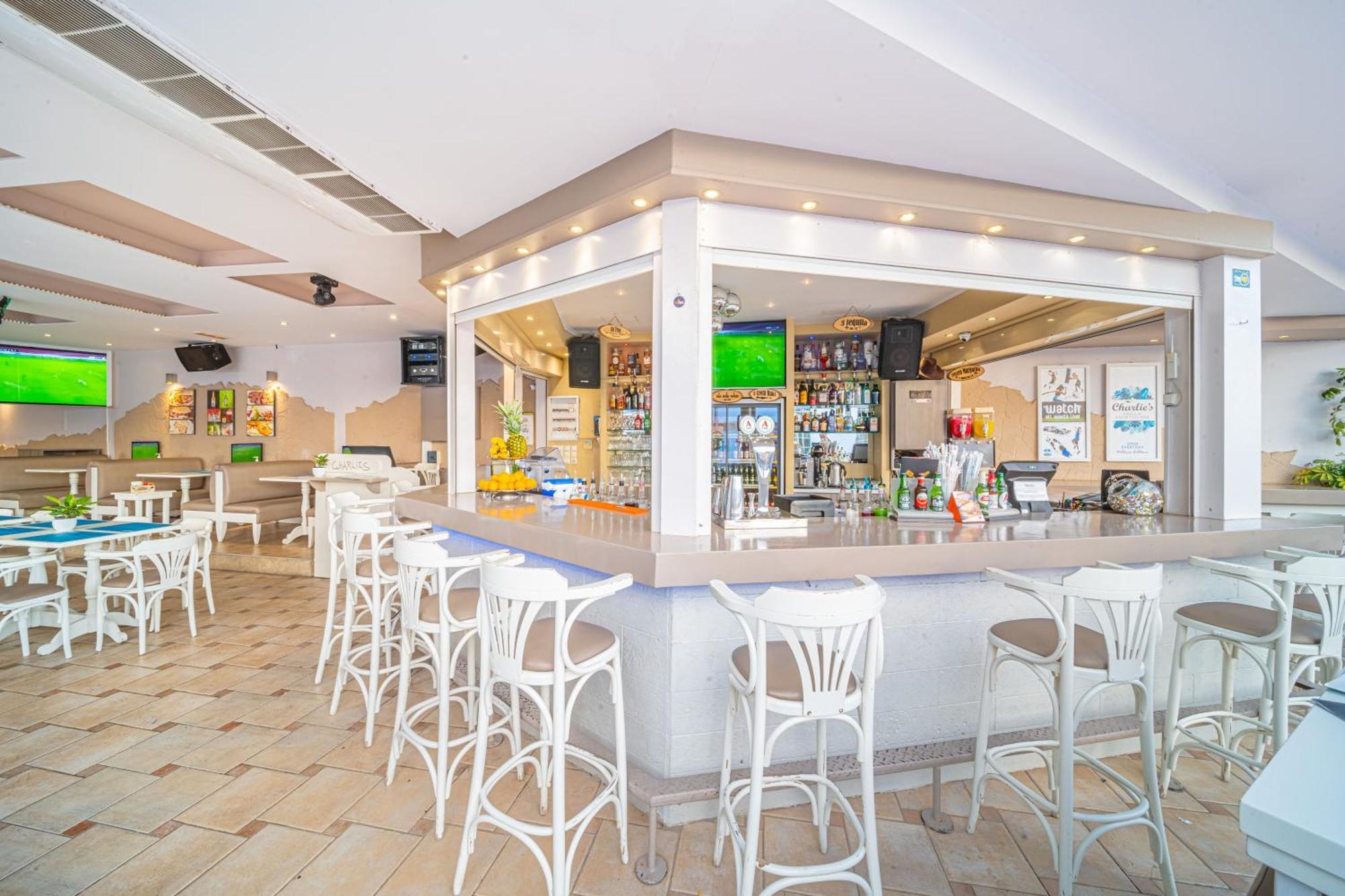 Kastro Beach Apartments Malia  Exterior photo